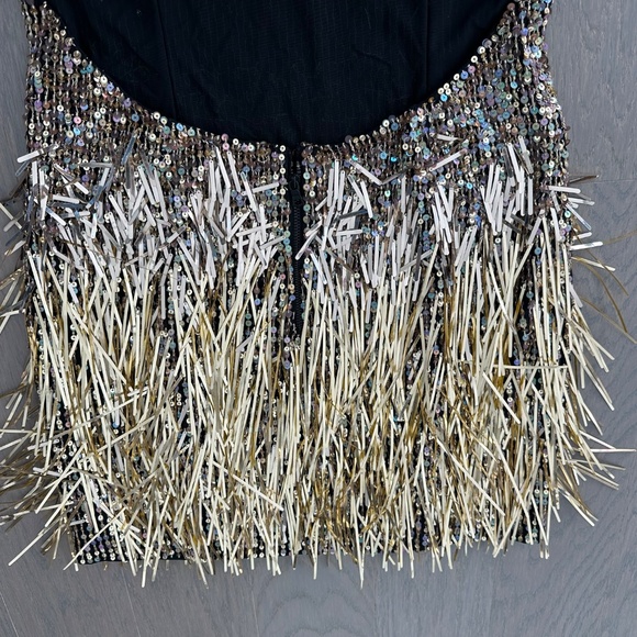 Alice + Olivia FIFI Gold Black Ombre Fringe Mini Dress EUC - Size 2 - Picture 8 of 11